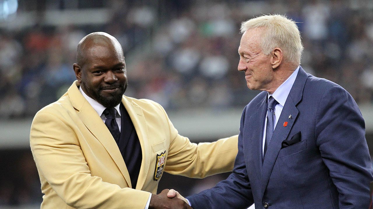 Cowboys legend digs deep into the team’s missing ‘fiber’ that’s resulted in Super Bowl drought